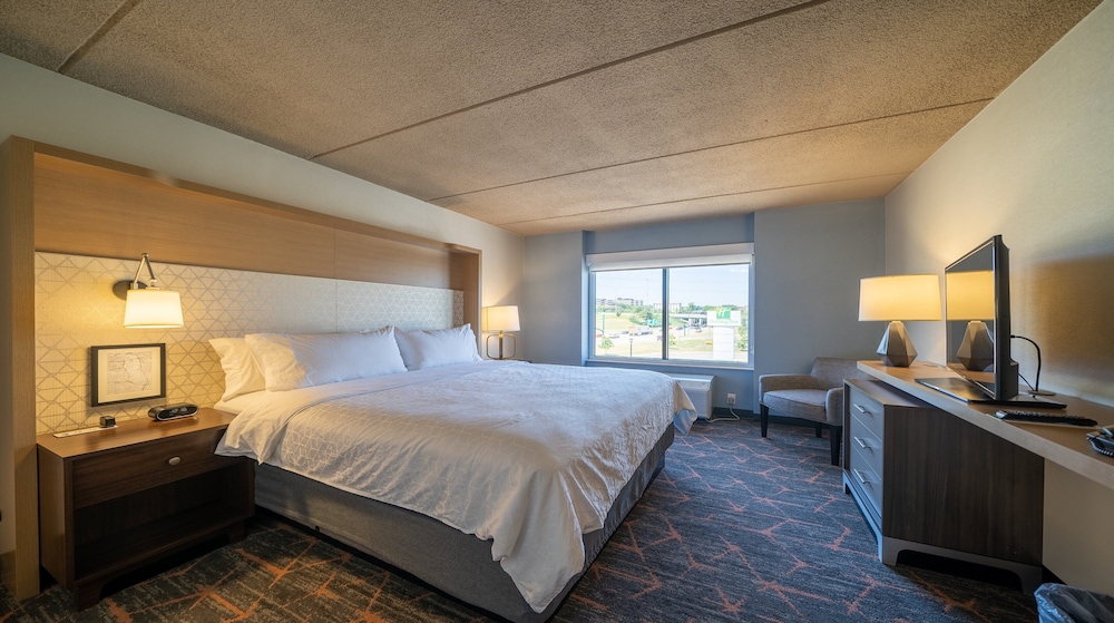 Holiday Inn Cleveland S Independence by IHG - photo 17