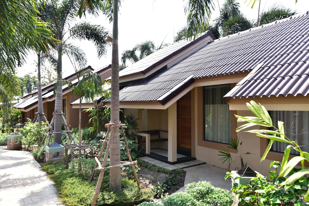 Mamaungpaa Hillside Resort — hotel in Takhli
