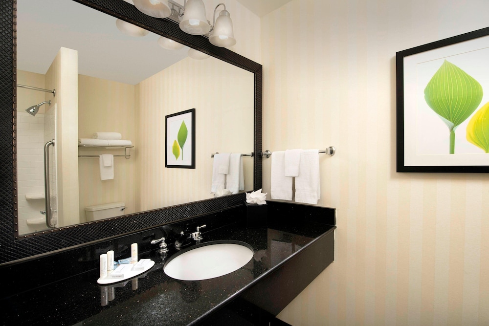 Fairfield Inn & Suites Weatherford - photo 17