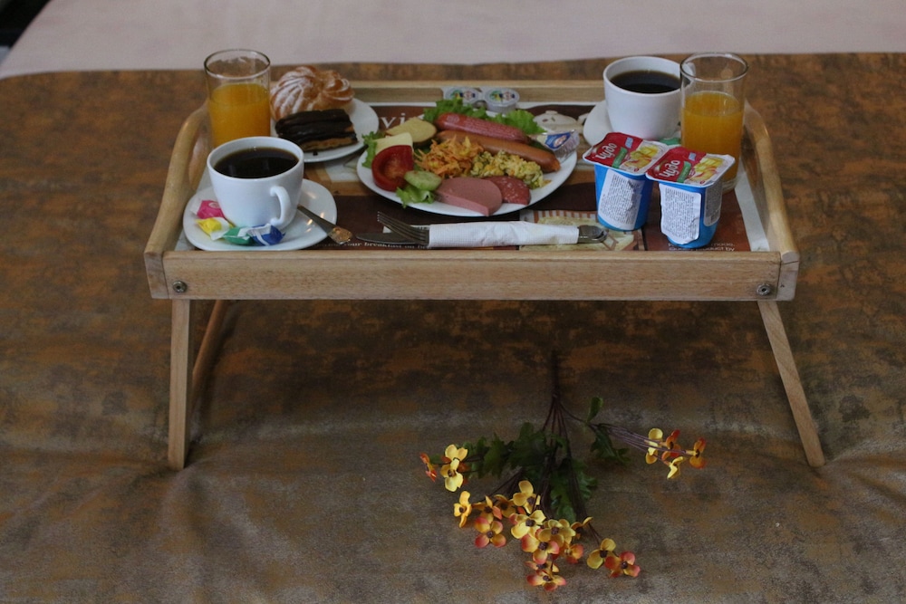 In-room dining