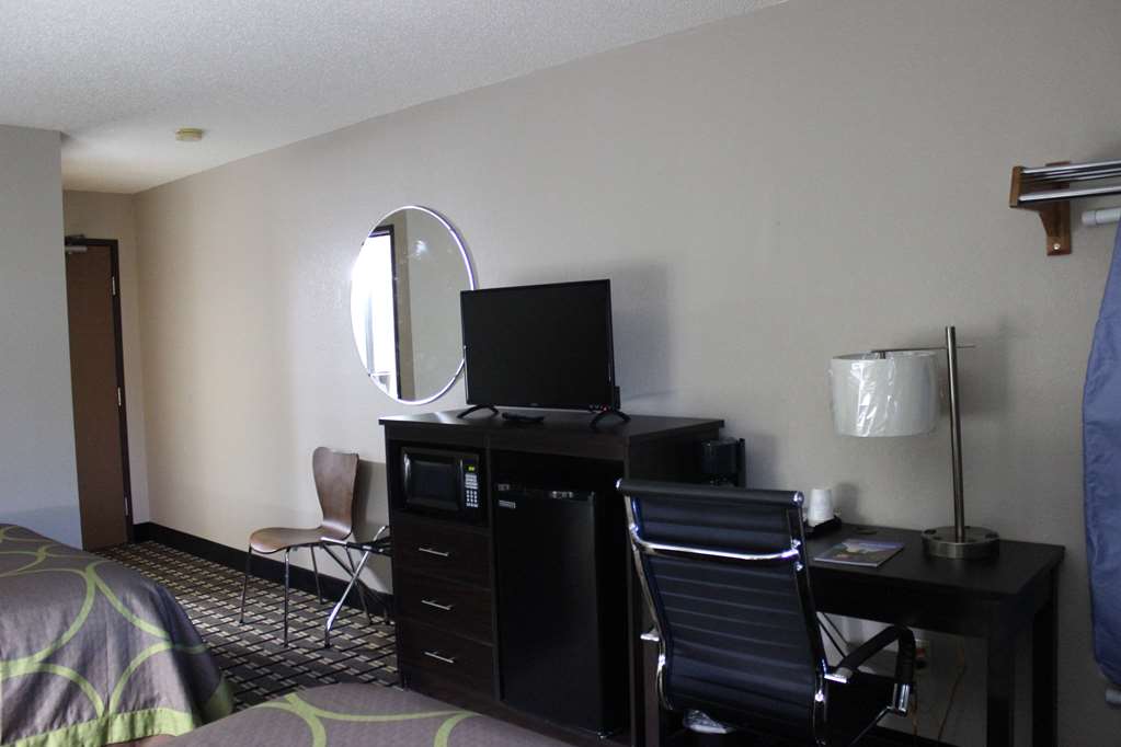 Super 8 by Wyndham Grand Rapids Wyoming - photo 10