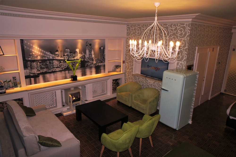 J and R Brussels City Apartment — 4-Star Luxury Hotel in Brussels, Belgium