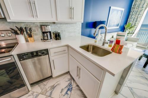 Oceanfront Retreat w Stunning Views Myrtle Beach - photo 20