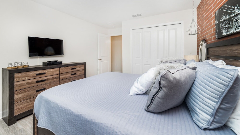 4951 Windermere Avenue - photo 6