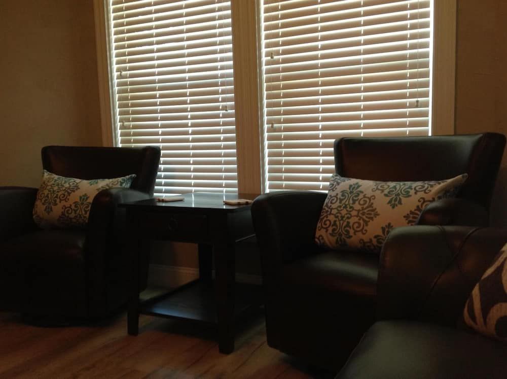 Strictly Moose Luxury Vacation Suites - photo 28