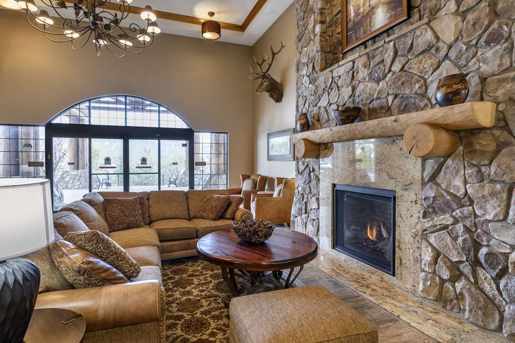 Comfort Suites Golden West on Evergreen Parkway - photo 5