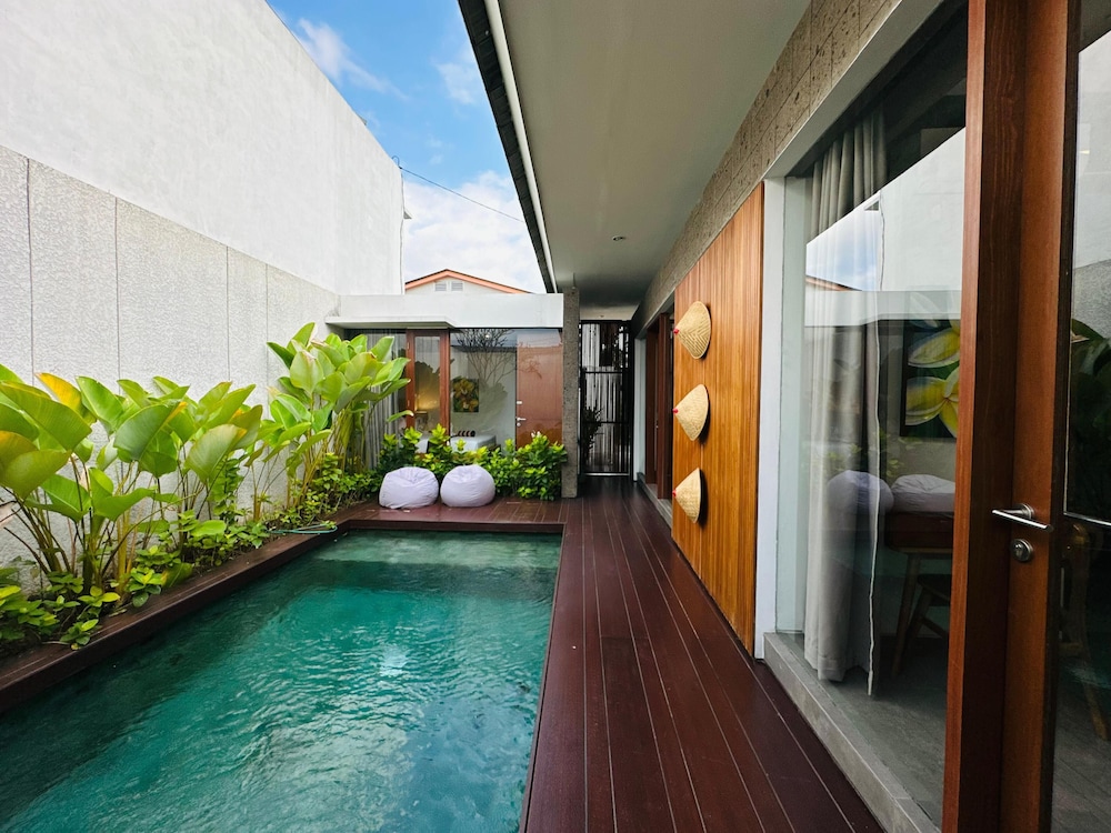 Lavilla Ubud - last minute hotel in Bali