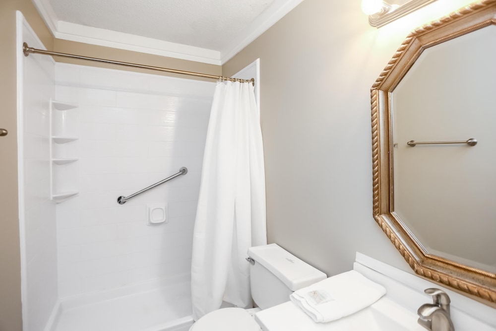 A Swell Life by Pristine Properties Vacation Rentals — 4-Star Luxury Hotel in Port Saint Joe, United States