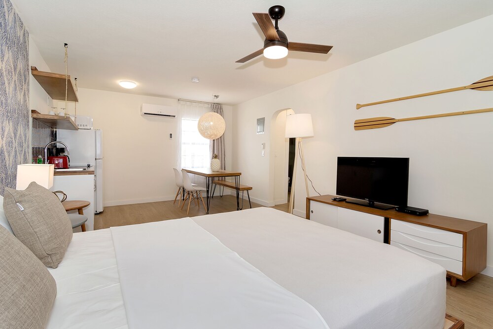 Beach Rooms Inn Hollywood Beach - photo 15