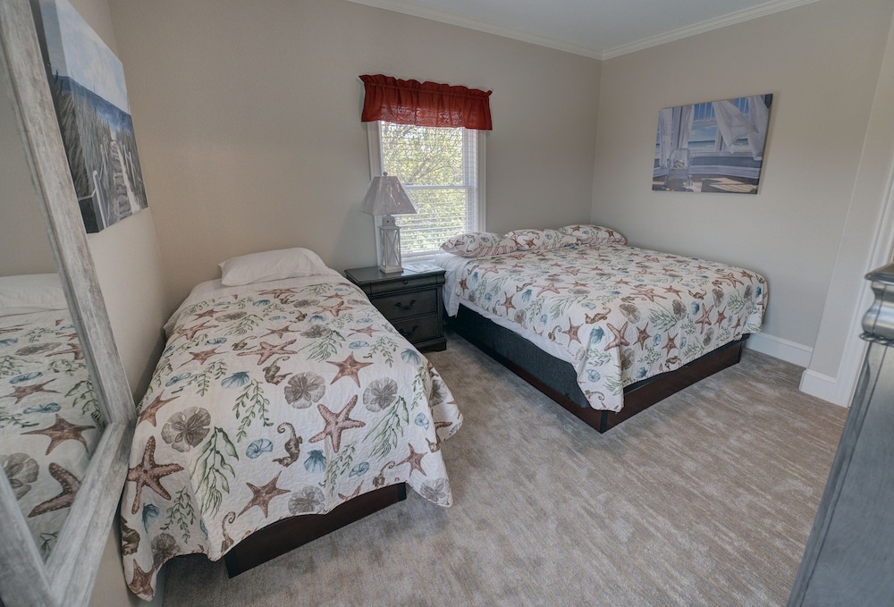 Outer Banks Motel Village Accommodations - photo 67