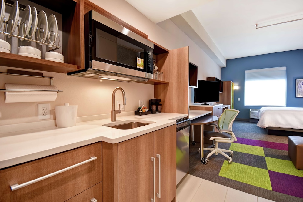 Home2 Suites by Hilton Jekyll Island - photo 15