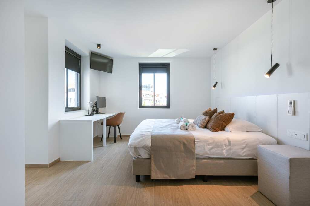 Luxurious House With Indoor Elevator In Knokke — 4-Star Luxury Hotel in Knokke-Heist, Belgium