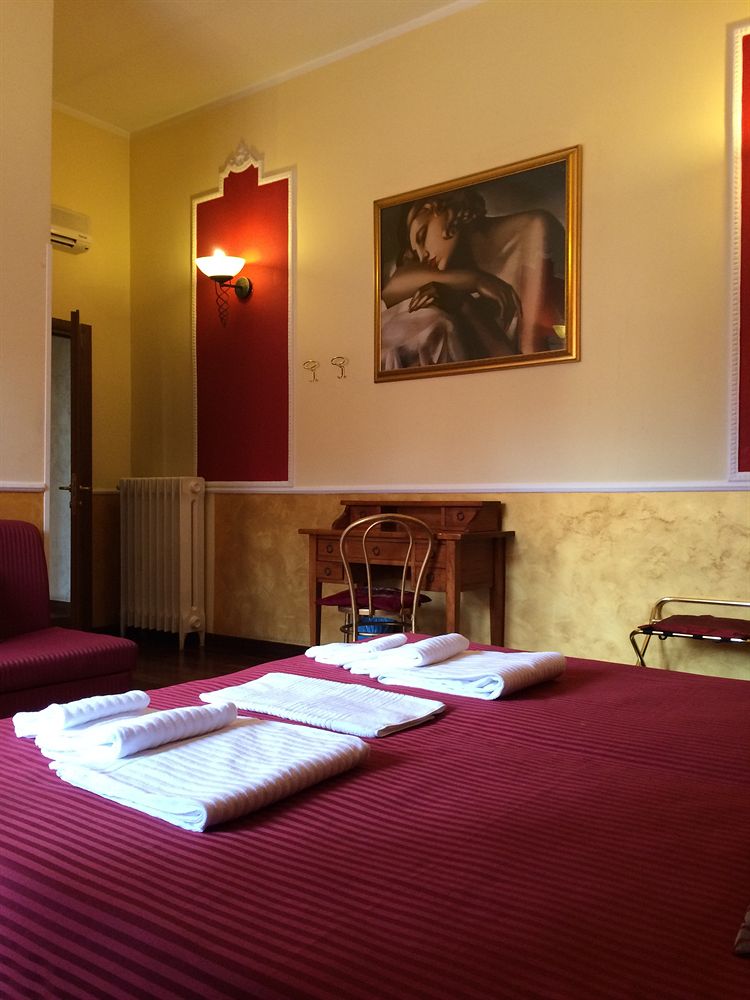 San Cosimato 40 guesthouse — 4-Star Luxury Hotel in Rome, Italy