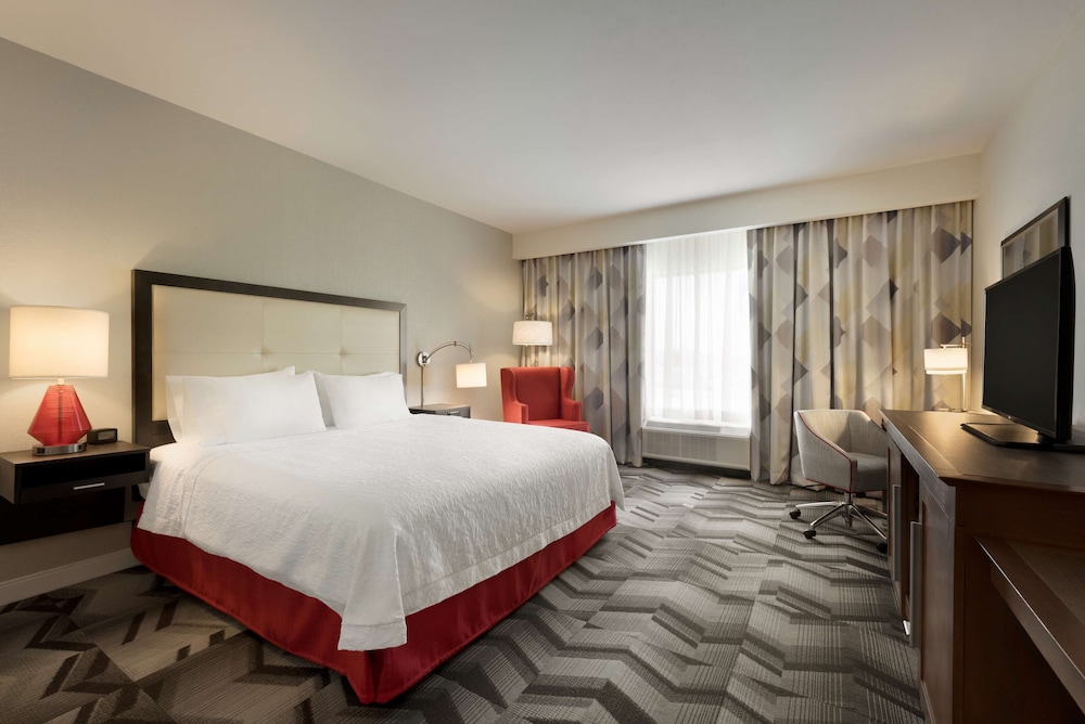 Hampton Inn Spring Hill TN - photo 13