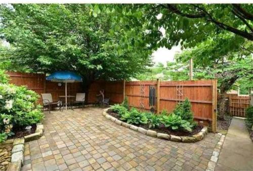 Cozy Stay in Pittsburgh in Pittsburgh, United States