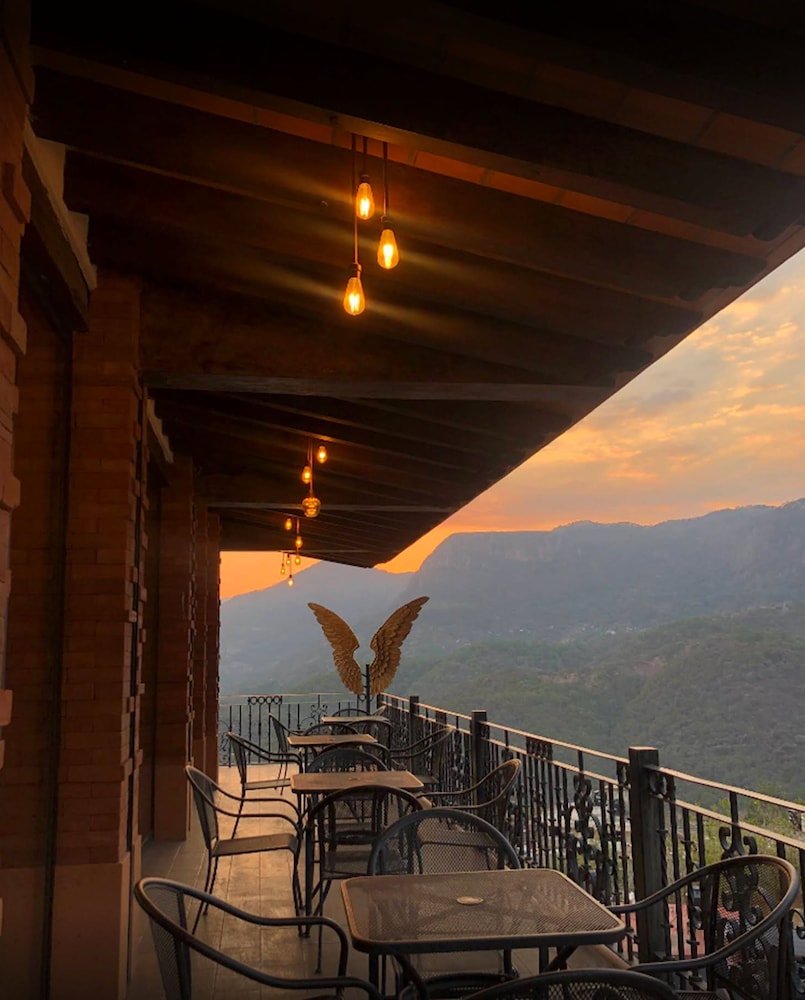 Hotel Balneario Los Angeles — Taxco De Alarcon