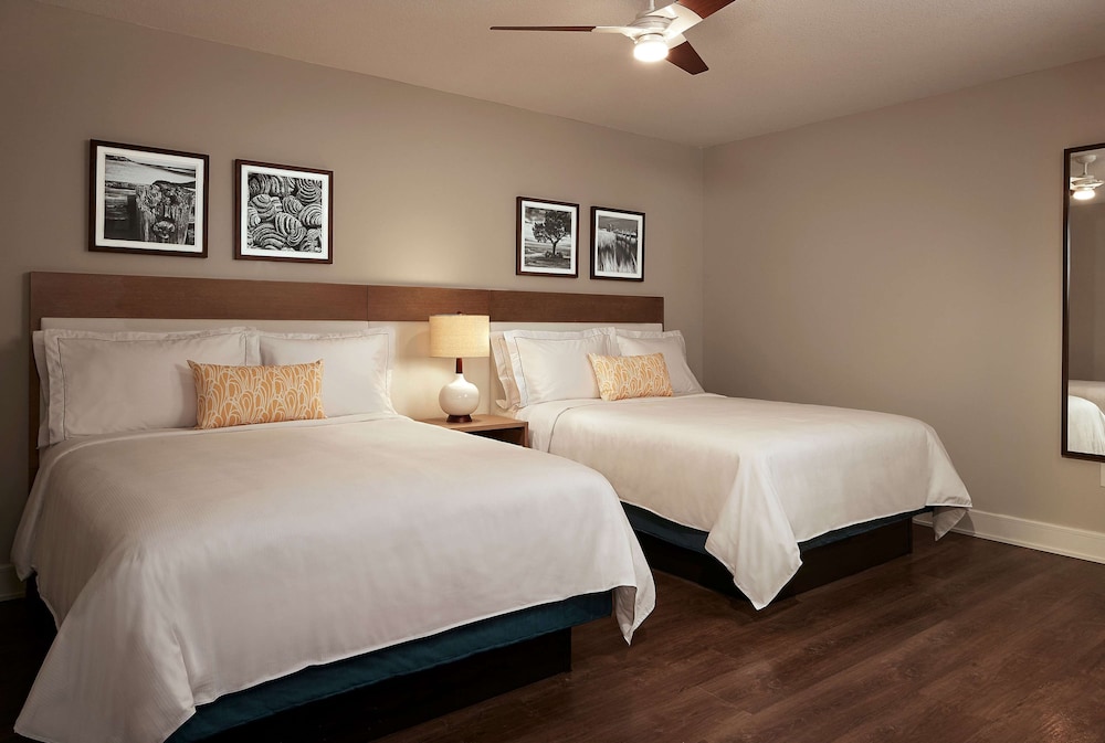 Hilton Grand Vacations Club Ocean Enclave Myrtle Beach - photo 11