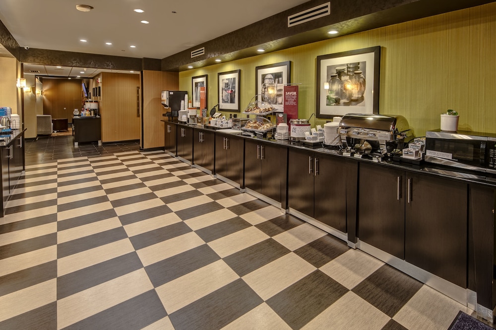 Hampton Inn Indianapolis sw plainfield - photo 37