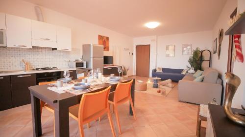 Appartamento Residence Americhe Rif A788 — 4-Star Luxury Hotel in Cupra Marittima, Italy