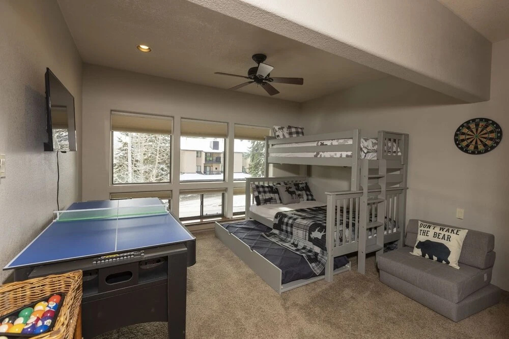 Purgatory Ge Studio Deluxe Studio Bedroom Hotel Room by Redawning Durango - photo 13