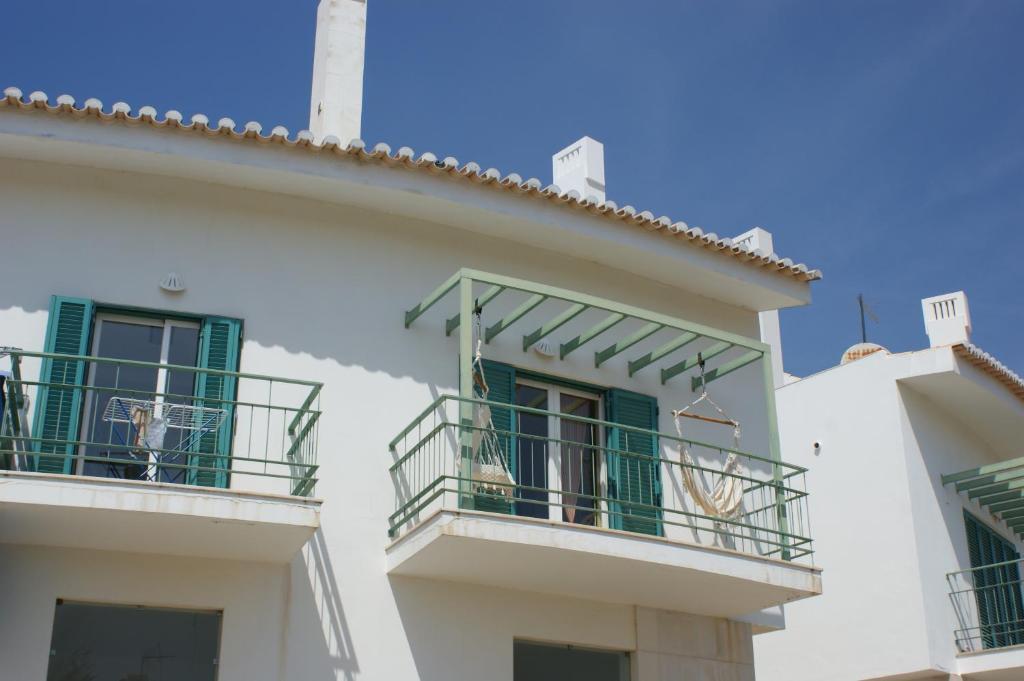 Vigia Apartment — 4-Star Luxury Hotel in Ferragudo, Portugal