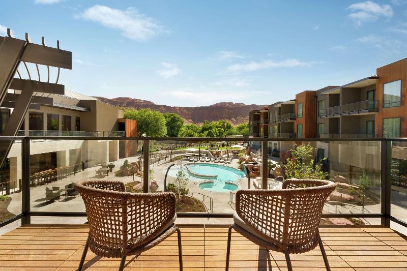 Hoodoo Moab Curio Collection By Hilton - photo 17
