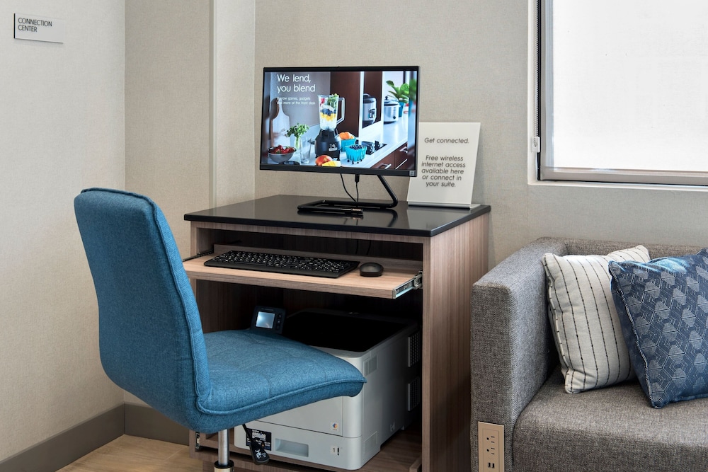 TownePlace Suites by Marriott New York Brooklyn - photo 22