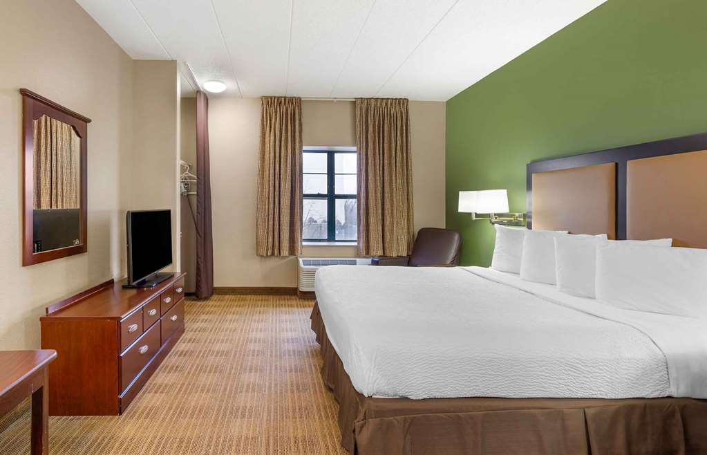 Extended Stay America Select Suites Chicago Lisle - photo 15