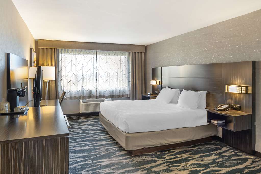Best Western Plus North Las Vegas Inn & Suites - photo 21