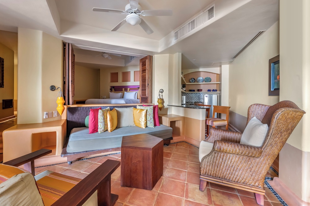Hilton Grand Vacations Club Zihuatanejo