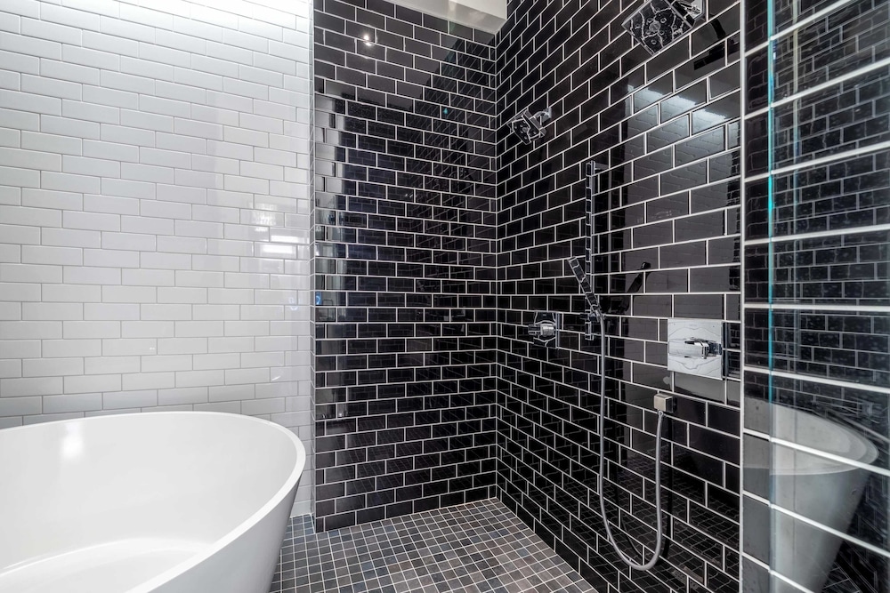 121 Hotel - photo 240