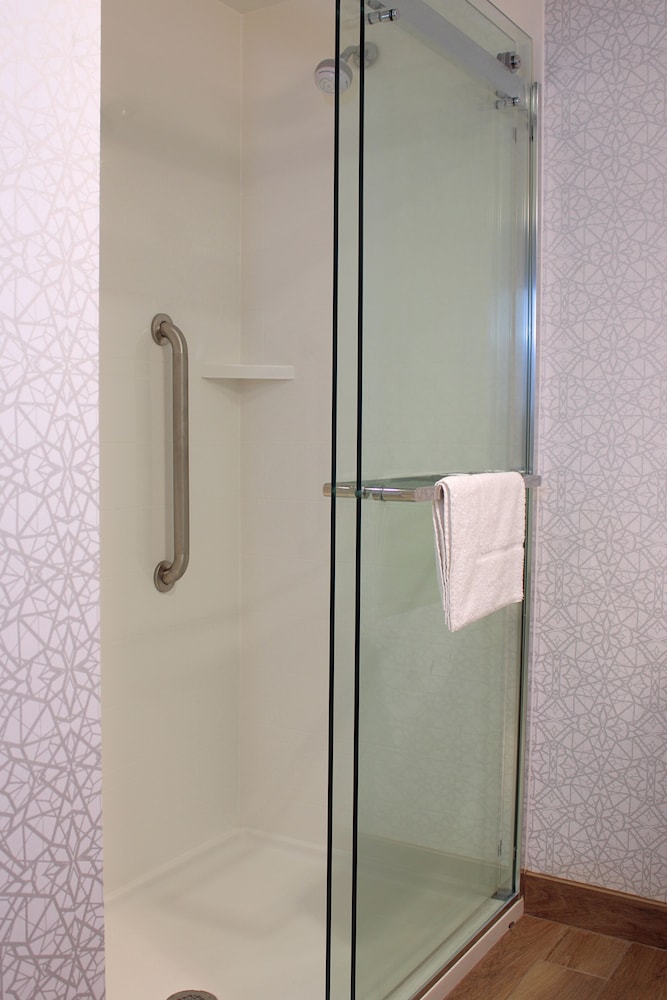 Hampton Inn Buffalo Amherst NY - photo 15