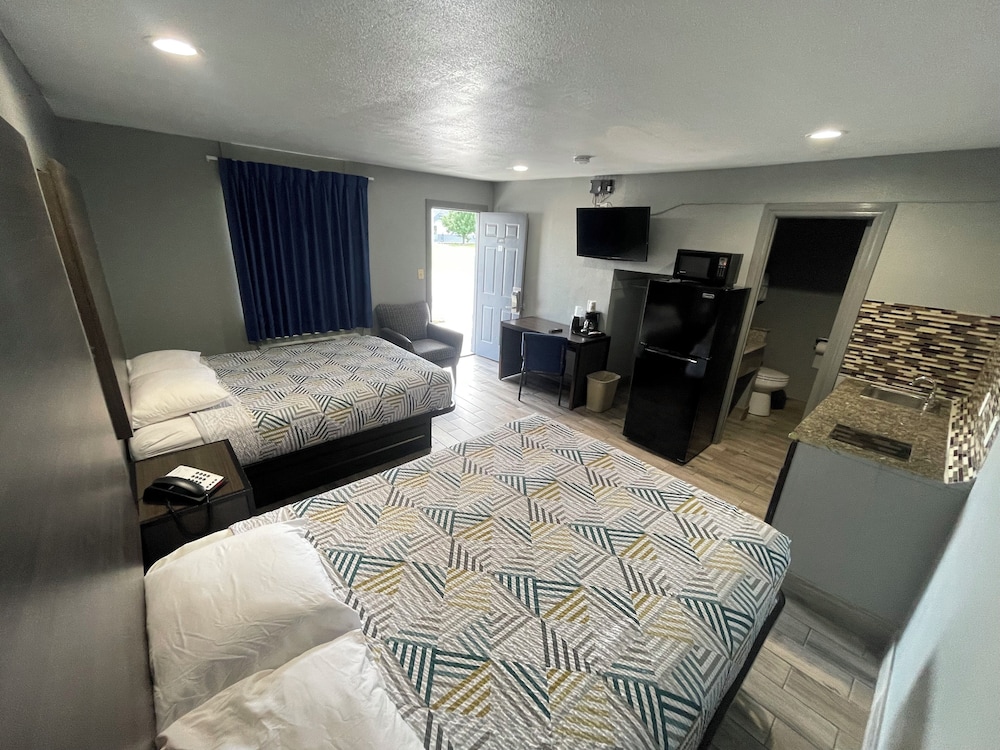 Gateway Motor Inn - photo 13