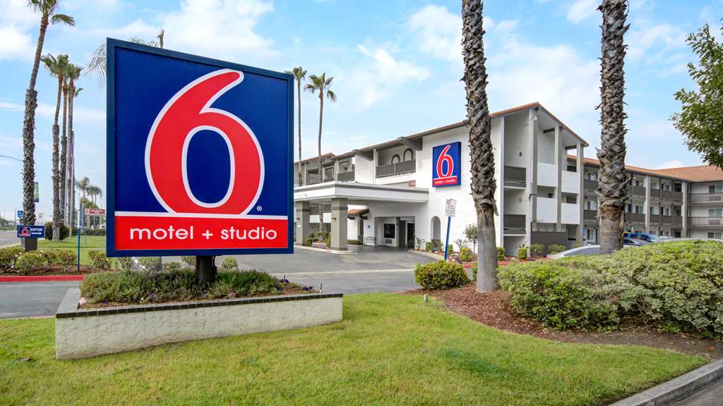 Studio 6 Ontario Ca Convention Center Airport - photo 3
