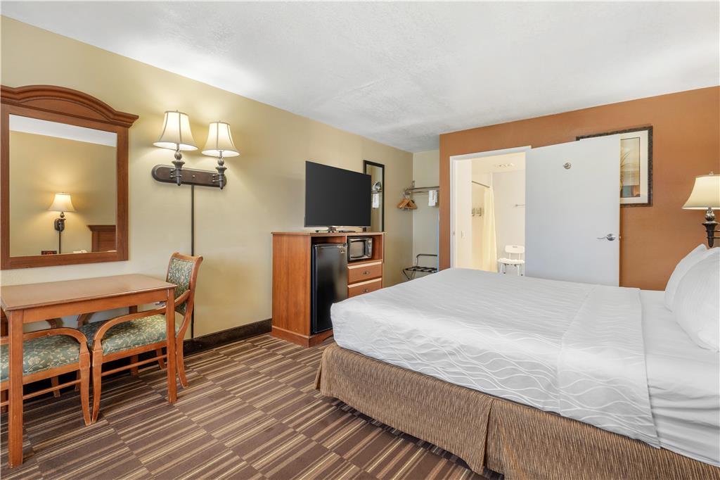 Best Western Desert Winds - photo 10