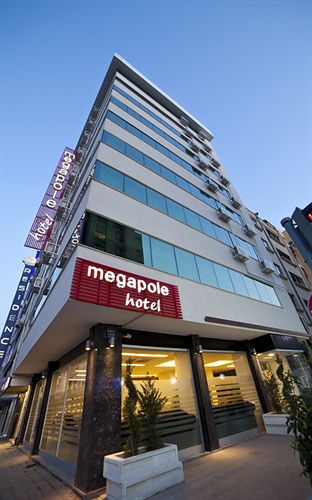 Megapole Hotel - last minute hotel in Izmir