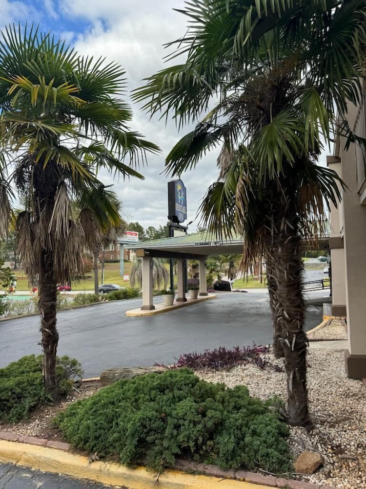 Heritage Inn Milledgeville GA - photo 18