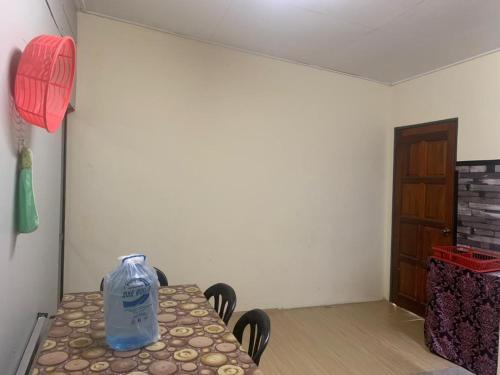 Tina Homestay Budget — Ketereh — photo 2