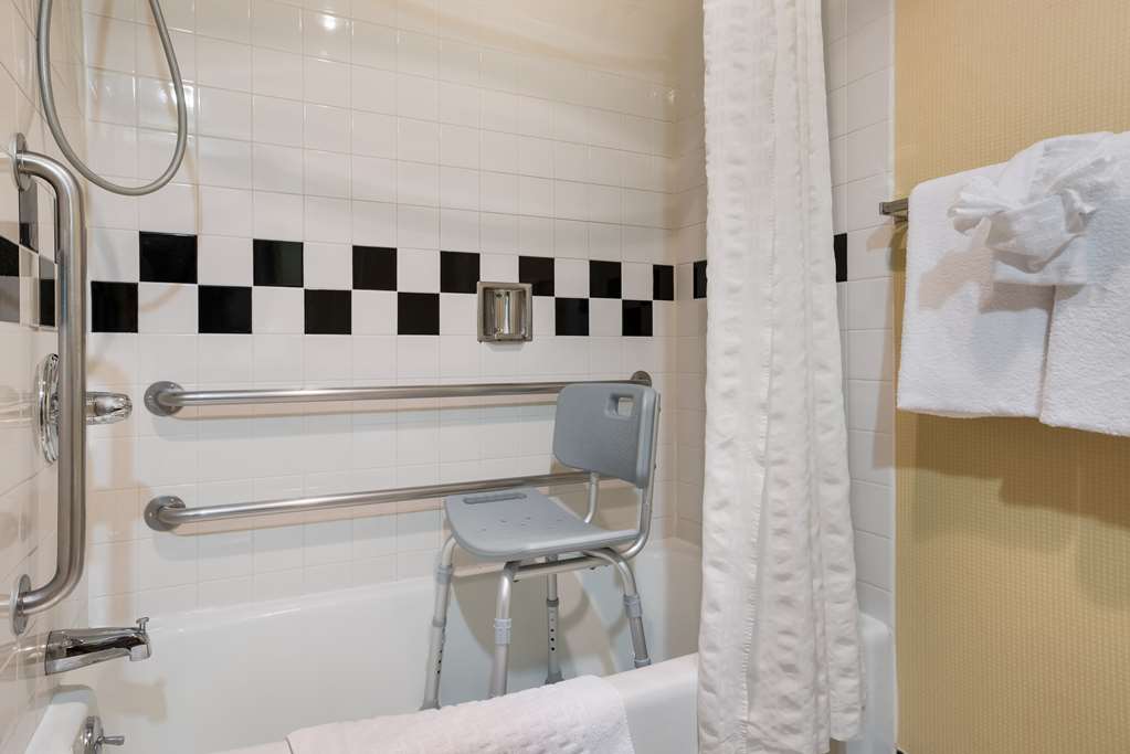 Best Western Grand Victorian Inn - photo 26