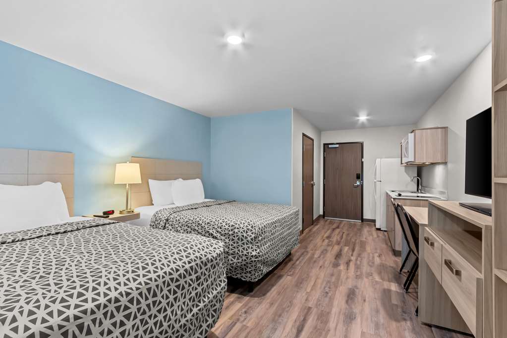 Woodspring Suites Gilbert Mesa Gateway Airport - photo 16