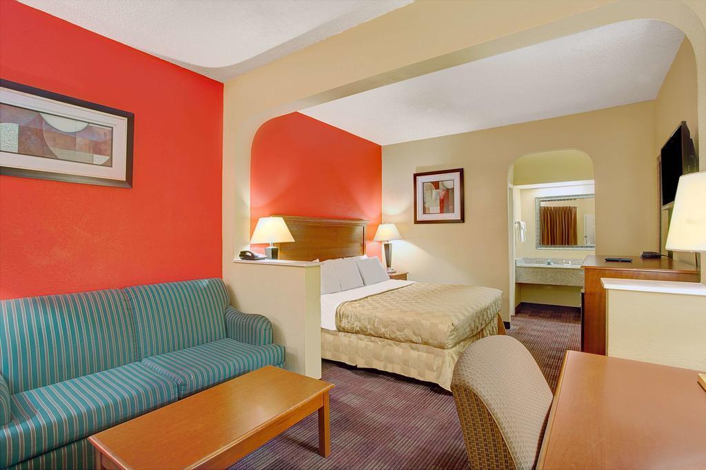 Americas Best Value Inn Memphis I 240 - photo 7
