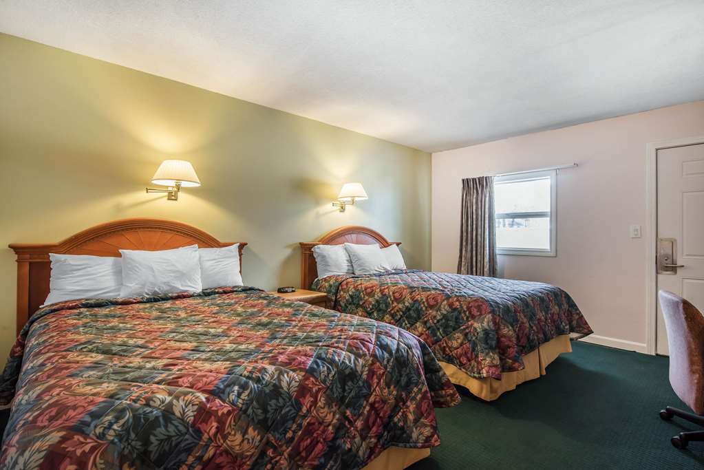 Rodeway Inn Bellows Falls - photo 17