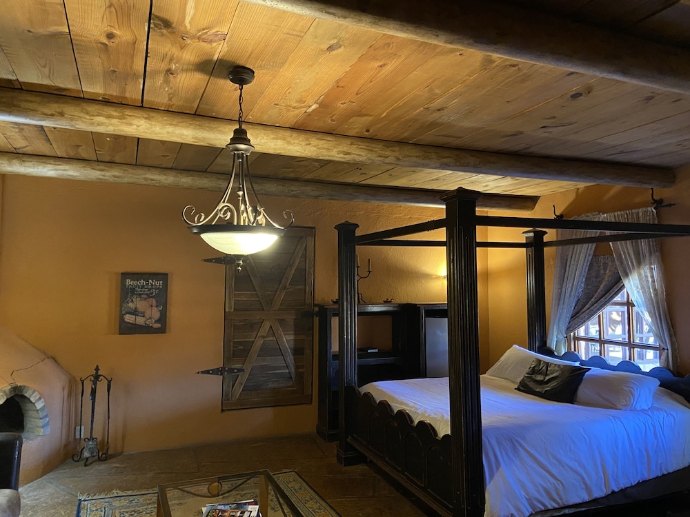 Trois Estate at Enchanted Rock - photo 4