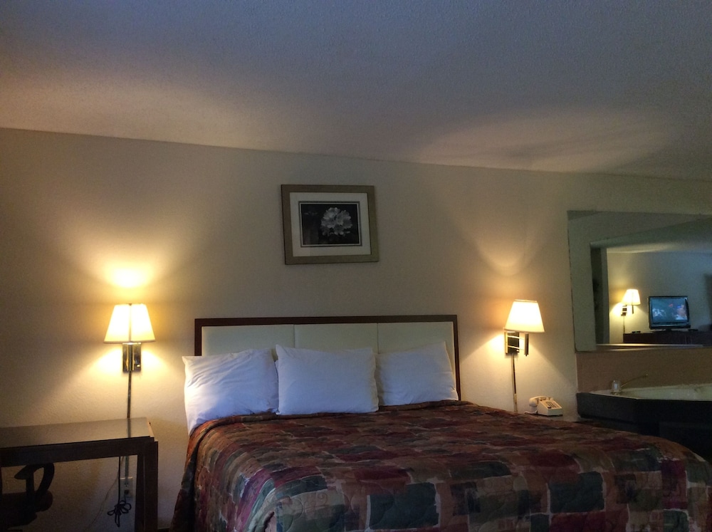 Days Inn by Wyndham York Alabama - photo 9