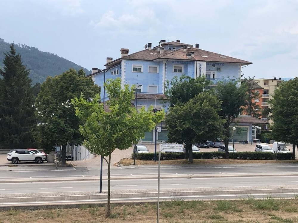 Hotel L’aquila 99 in L'aquila, Italy