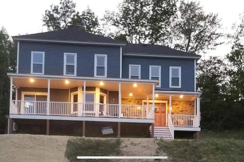 Ride from this Mini Mansion to all the ATV Trails — 4-Star Luxury Hotel in Berlin, United States
