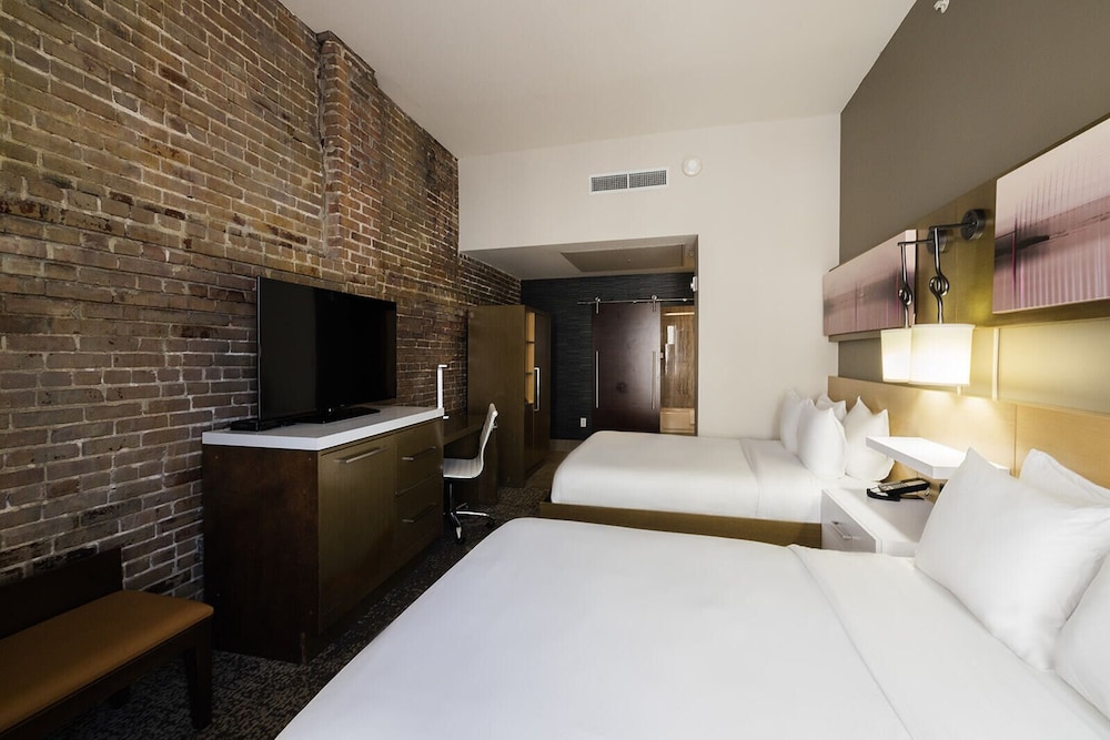 voco Hotel Napoleon Memphis by IHG - photo 17