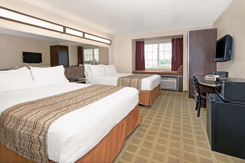 Microtel Inn & Suites by Wyndham Cheyenne - photo 5