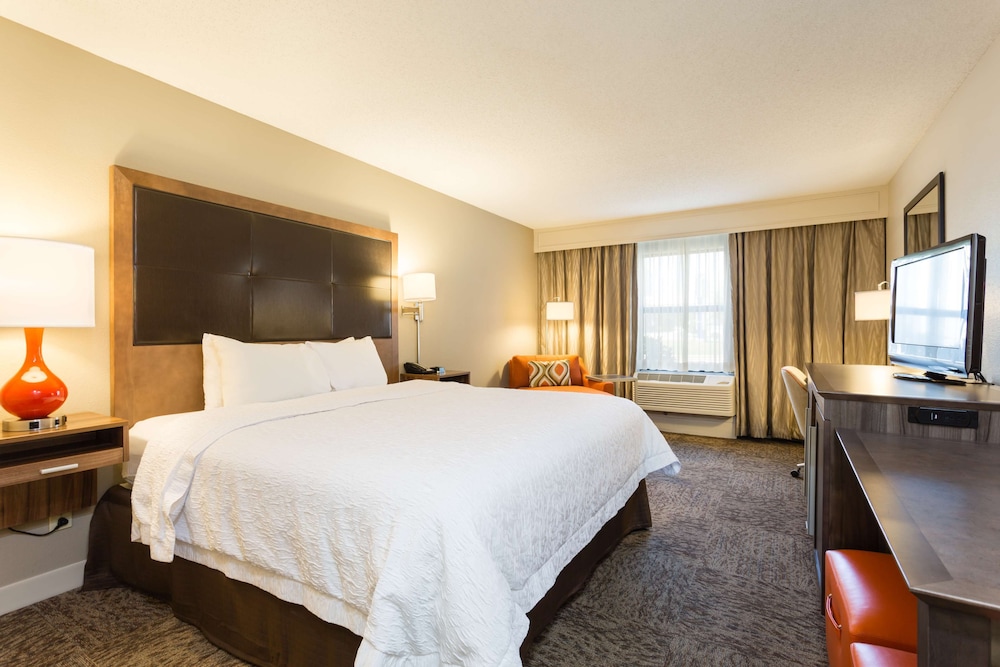 Hampton Inn Havelock - photo 8