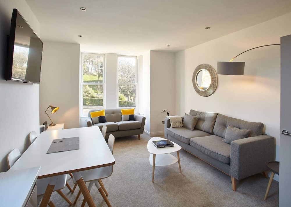 Park View Apartment — 5-Star Luxury Hotel in Whitby, United Kingdom